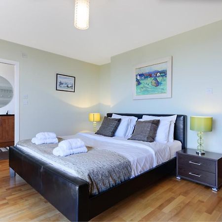 Britannia Penthouse Apartment เอดินบะระ ภายนอก รูปภาพ