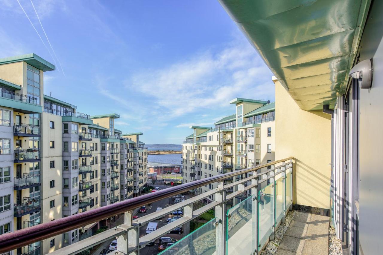Britannia Penthouse Apartment เอดินบะระ ภายนอก รูปภาพ